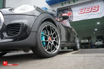 미니쿠퍼 JCW 명품휠 풀단조 BBS휠 RF 18인치휠 장착 / 서울 강남