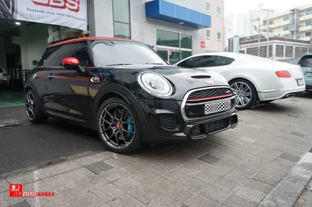 미니쿠퍼 JCW 명품휠 풀단조 BBS휠 RF 18인치휠 장착 / 서울 강남
