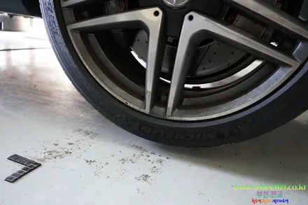 벤츠 S63 AMG 휠복원 휠도색 휠119 / 서울 강남