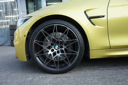 bmw m4 블랙유광 휠도색 / 서울 강남