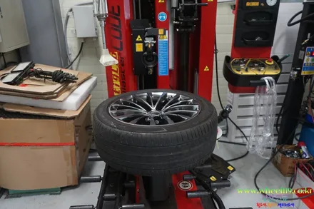 bmw5 휠도장 고스트크롬 휠119 / 강남 송파 서초 판교 분당