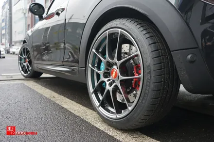 미니쿠퍼 JCW 명품휠 풀단조 BBS휠 RF 18인치휠 장착 / 서울 강남