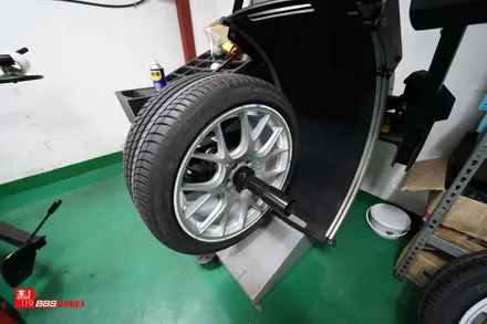 BMW G30 BBS휠 19인치휠 CHR 실버색상 휠장착 휠119 / 서울 강남