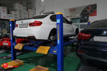 BBS CHR 18인치휠 BMW 3시리즈 휠장착 BBS코리아 휠119 / 서울 강남