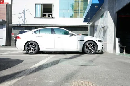 재규어 XE BBS휠 SR 장착 휠119 / 서울 강남