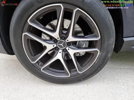 자동차 휠 도색 벤츠 GLE 블랙유광 색상으로 / 강남 송파 서초 판교 분당