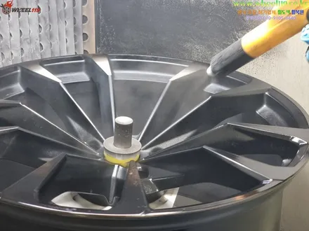 강남 휠복원 람보 우루스 휠 긁힘 / 강남 송파 서초 판교 분당