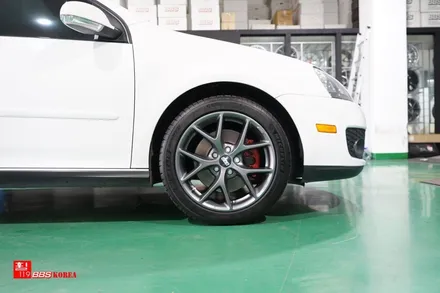 골프 GTI BBS휠 장착 SR 17인치휠 BBS코리아 정품 휠119 / 서울 강남