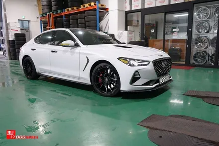 제네시스 G70 검정유광 색상으로 휠도색 휠119 / 서울 강남