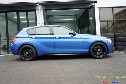 bmw1시리즈 휠백화 박리후 검정유광 휠도색 휠119 / 서울 강남