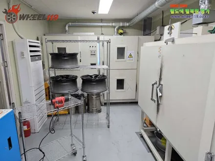 벤츠 G바겐 블랙반무광 색상으로 휠 도색 / 서울 강남