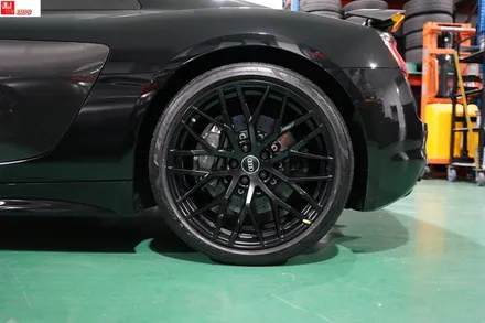 휠도색 AUDI R8 박리후 멧블랙 색상변경 휠119 / 서울 강남