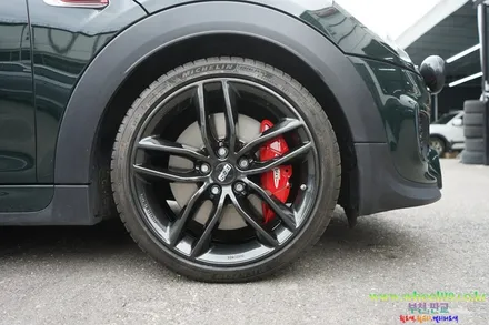 미니 JCW BBS휠 18인치 SX블랙 장착 휠119 / 서울 강남
