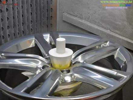 마포구 휠복원 폭스바겐 파사트 고스트크롬S 휠도색 / 강남 송파 서초 판교 분당