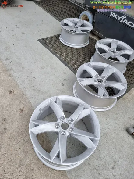 휠도색 잘못된 아우디 휠 재도색 / 강남 송파 서초 판교 분당