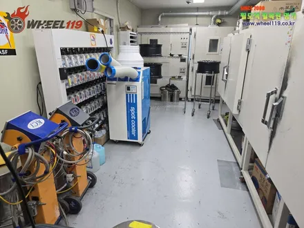 포르쉐 파나메라 휠 도색 복원 멧블랙 색상 / 서울 강남