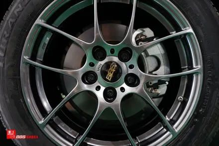렉서스 ES300H 풀단조 17인치휠 명품 BBS RF 휠장착 / 서울 강남
