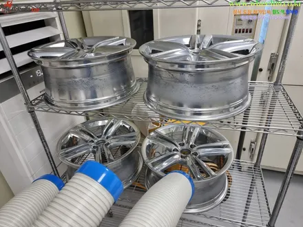 마포구 휠복원 폭스바겐 파사트 고스트크롬S 휠도색 / 강남 송파 서초 판교 분당