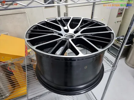 포르쉐 파나메라 21인치 휠수리 wheel119 / 강남 송파 서초 판교 분당