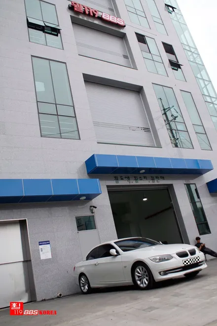 bmw 328 컨버터블 휠전체 박리후 재 휠도색 휠119 / 서울 강남