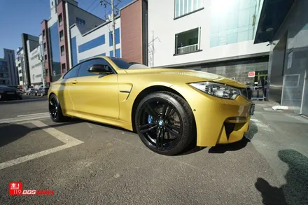 bmw m4 19인치휠 검정유광 휠도색 휠119 전문공장 / 서울 강남