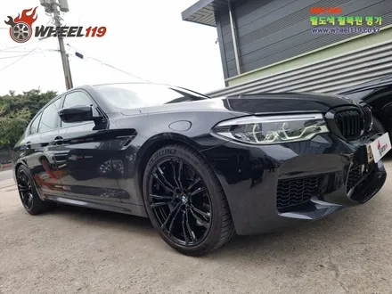 bmw m5 휠 도색 블랙유광 / 서울 강남