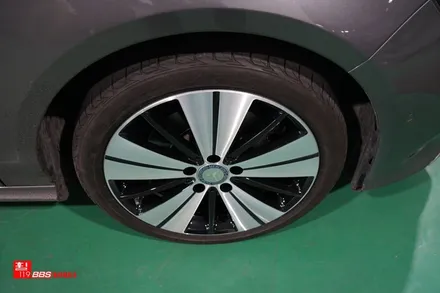 벤츠 CLA 다이아컷팅 휠수리 원상복원 휠119 / 서울 강남