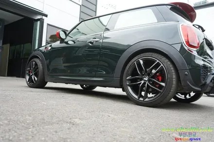 미니 JCW BBS휠 18인치 SX블랙 장착 휠119 / 서울 강남