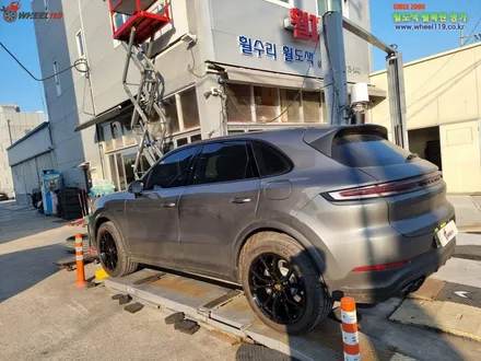 포르쉐 카이엔 휠 도색 블랙유광 색상 휠119 / 서울 강남