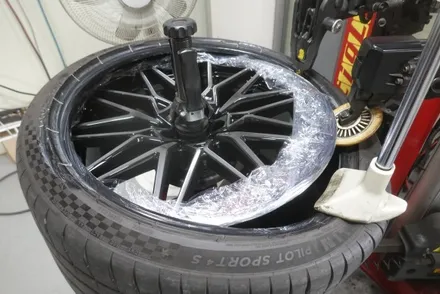 [경기도, 서울 휠 복원 및 휠 도색] bmw x6m 다이아몬드 컷팅 휠 복원 / 남양주, 구리, 의정부, 서울 노원