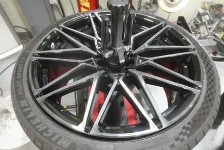 [경기도, 서울 휠 복원 및 휠 도색] bmw x6m 다이아몬드 컷팅 휠 복원 / 남양주, 구리, 의정부, 서울 노원
