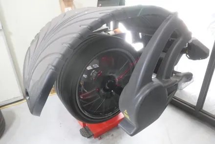 [경기도, 서울 휠 복원 및 휠 도색] bmw x6m 다이아몬드 컷팅 휠 복원 / 남양주, 구리, 의정부, 서울 노원