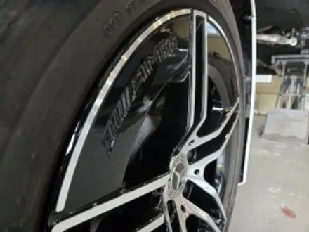 신형 풀체인지 벤츠 e300 AMG 라인 19인치 순정 다이아몬드 컷팅 휠 복원 / 남양주, 구리, 의정부, 서울 노원