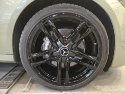 벤츠 e63amg 20인치 블랙 유광 휠도색 / 남양주, 구리, 의정부, 서울 노원