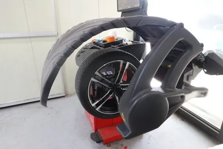 [경기도,서울,강북,강남,강동 휠복원 및 휠도색] BMW 220d 다이아몬드 컷팅 복원 / 남양주, 구리, 의정부, 서울 노원
