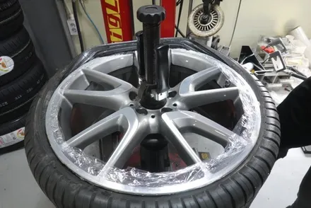 벤츠휠복원 휠스미스 벤츠 E43 AMG  다이아컷팅 휠 복원 수리 작업 후기! / 남양주, 구리, 의정부, 서울 노원