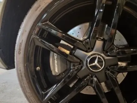 벤츠 e63amg 20인치 블랙 유광 휠도색 / 남양주, 구리, 의정부, 서울 노원