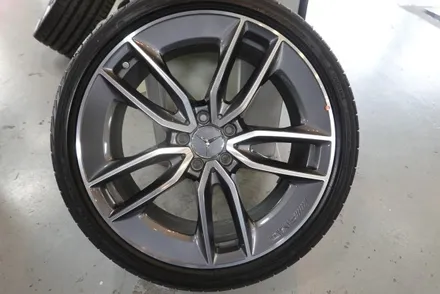[휠스미스] 벤츠 E53AMG 블랙반무광 휠도색 및 캘리퍼 세라믹 골드 도색 / 남양주, 구리, 의정부, 서울 노원