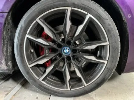 bmw i4 블랙 유광 휠도색 / 남양주, 구리, 의정부, 서울 노원