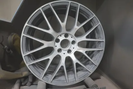 벤츠휠도색 휠스미스 벤츠 C63 AMG 카브리올레 매트 블랙 휠 도색 작업 후기! / 남양주, 구리, 의정부, 서울 노원