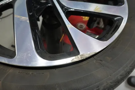 성수동휠복원 BMW I3 다이아컷팅 휠 복원 작업 후기! / 남양주, 구리, 의정부, 서울 노원