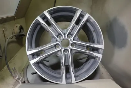 [경기도,강북,강동,남양주 휠복원 및 휠도색]                                BMW 118d 다이아몬드 컷팅 휠 복원 / 남양주, 구리, 의정부, 서울 노원