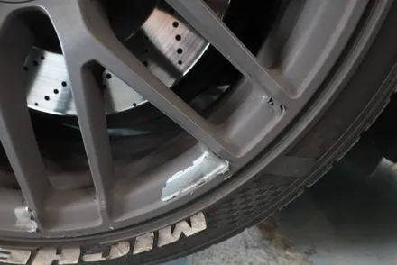 벤츠휠도색 휠스미스 벤츠 C63 AMG 블랙반무광 휠도색 작업후기! / 남양주, 구리, 의정부, 서울 노원