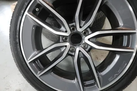 [휠스미스] 벤츠 E53AMG 블랙반무광 휠도색 및 캘리퍼 세라믹 골드 도색 / 남양주, 구리, 의정부, 서울 노원