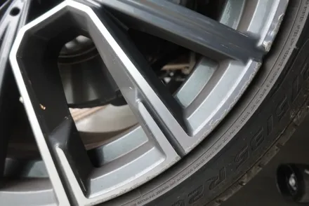 [경기도,서울 휠 복원 및 휠 도색] BMW 740Li 다이아몬드 컷팅 휠 복원 / 남양주, 구리, 의정부, 서울 노원