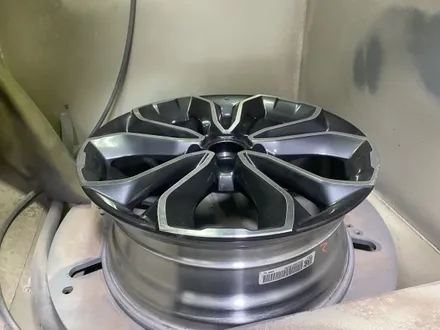 [혼다 cr-v 휠 복원 및 휠 도색] 혼다] cr-v 블랙 반무광 휠 도색 작업 후기 / 남양주, 구리, 의정부, 서울 노원