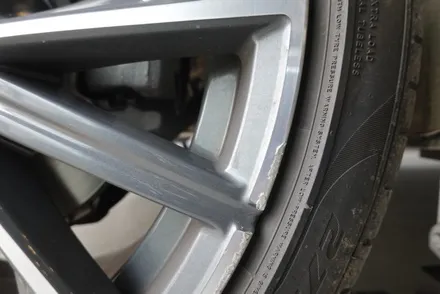[경기도,서울 휠 복원 및 휠 도색] BMW 740Li 다이아몬드 컷팅 휠 복원 / 남양주, 구리, 의정부, 서울 노원