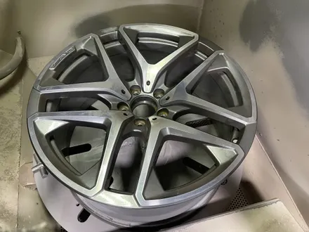 [벤츠 glc 63 amg 휠 복원 및 휠 도색 전문 업체 휠스미스] 벤츠 glc 63amg 블랙 반무광 휠 도색 작업 후기 / 남양주, 구리, 의정부, 서울 노원