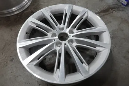 [휠스미스] BMW 6시리즈 완전 박리 후 블랙 반무광 휠도색! / 남양주, 구리, 의정부, 서울 노원