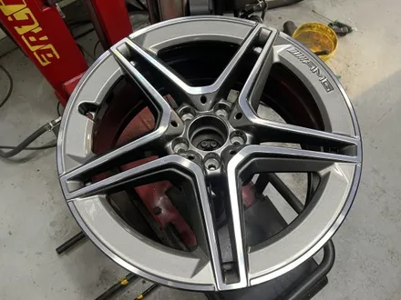 [벤츠 cls300d 휠 복원 및 휠 도색 전문 업체 휠스미스] 벤츠 cls300d 다이아몬드 컷팅 휠 복원 작업 후기 / 남양주, 구리, 의정부, 서울 노원